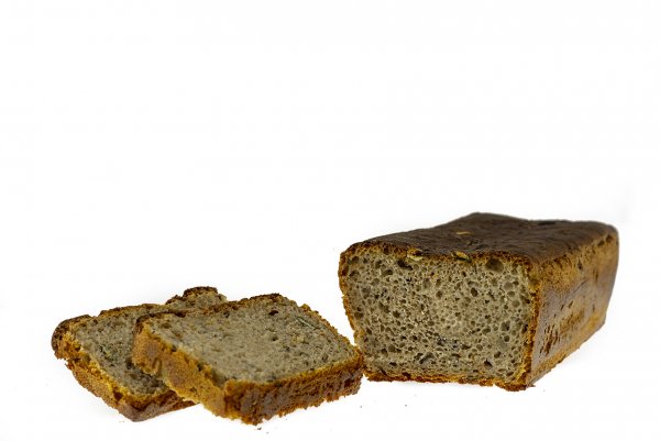 ekologiczny chleb z ziarnami